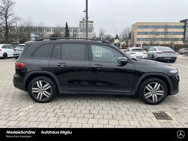 Mercedes-Benz EQB 350