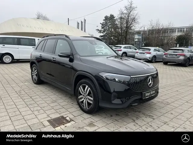 Mercedes-Benz EQB 350