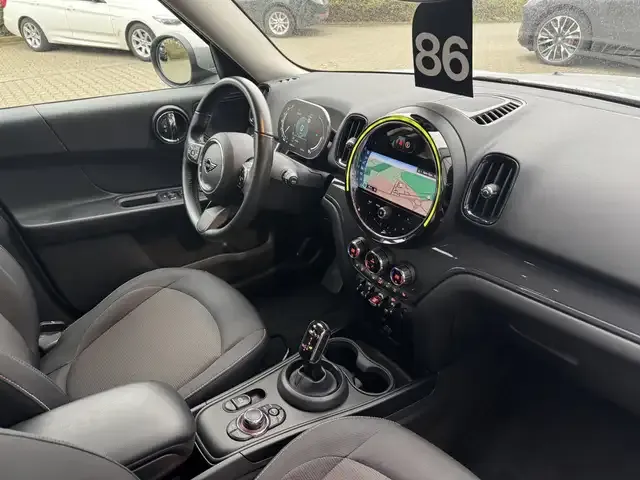 MINI One D Countryman