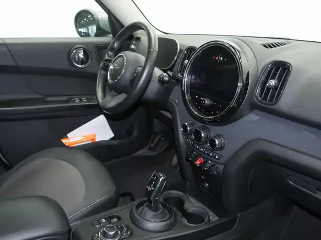 MINI One D Countryman