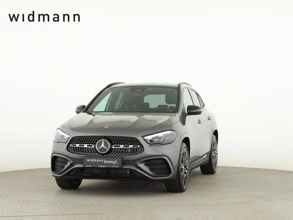 Mercedes-Benz GLA 220