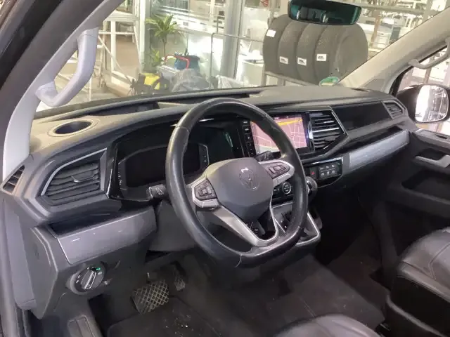 Volkswagen T6.1 Multivan