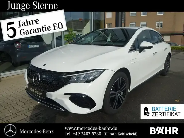 Mercedes-Benz EQE 300