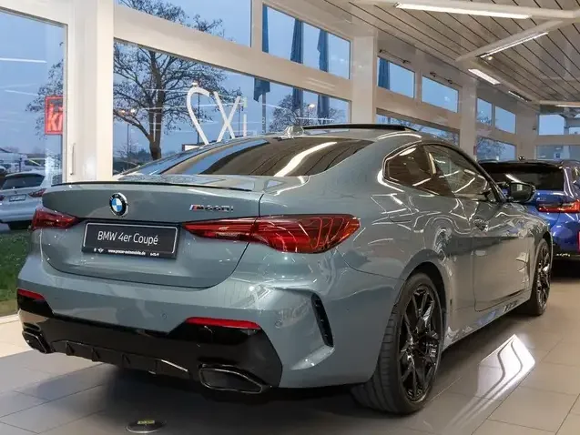 BMW 440