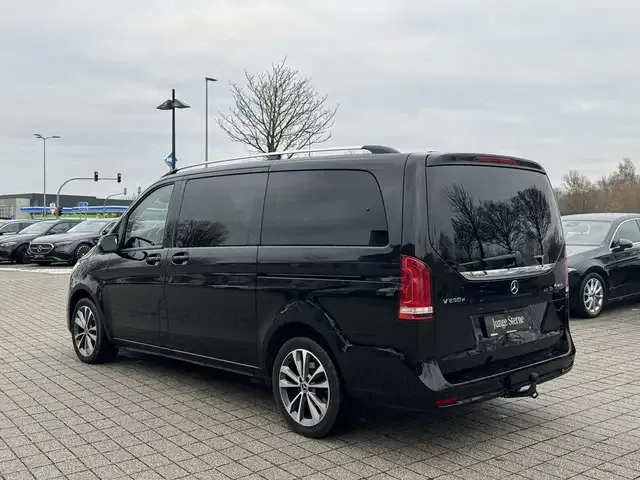 Mercedes-Benz V 250