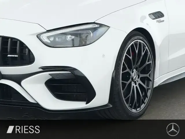 Mercedes-Benz C 63 AMG