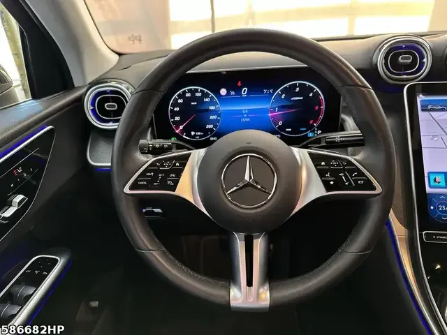Mercedes-Benz GLC 220