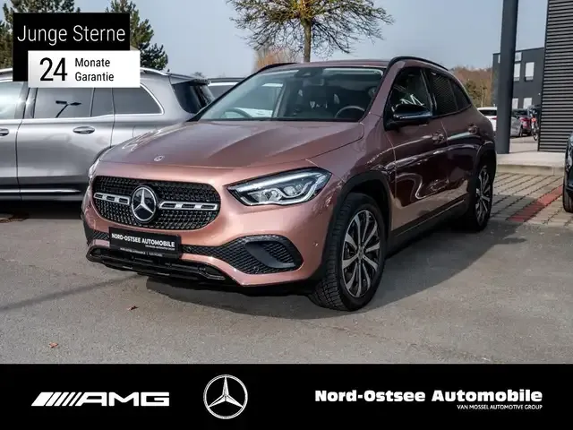 Mercedes-Benz GLA 250