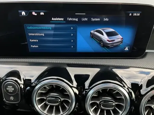 Mercedes-Benz CLA 200