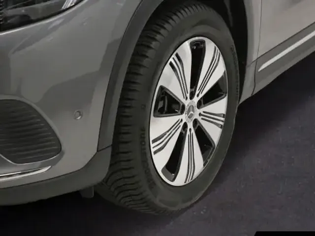 Mercedes-Benz EQA 250