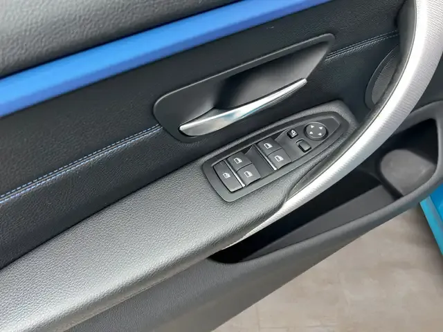 BMW 440