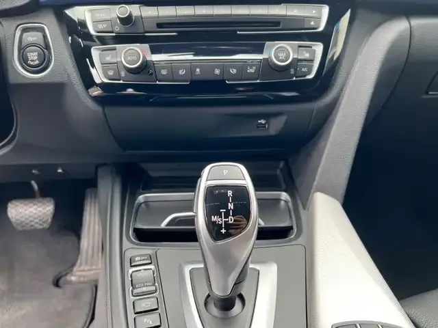 BMW 440