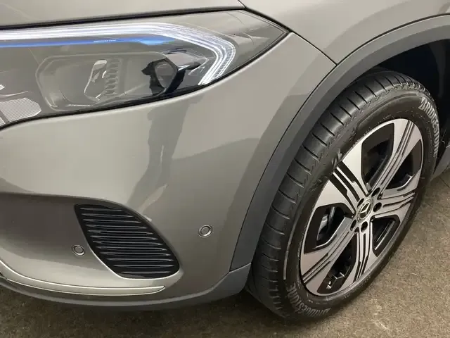 Mercedes-Benz EQA 300