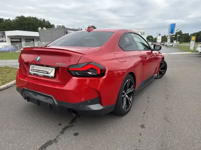 BMW 220