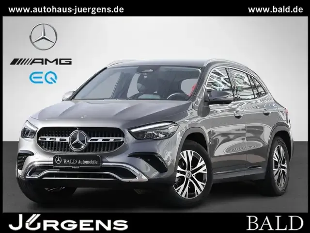 Mercedes-Benz GLA 180