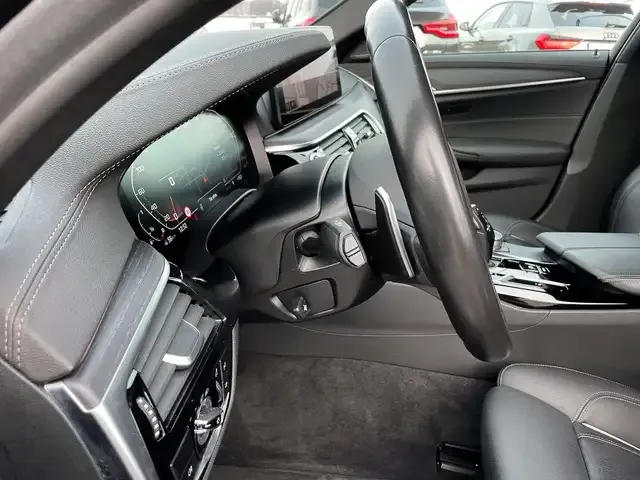 BMW 550