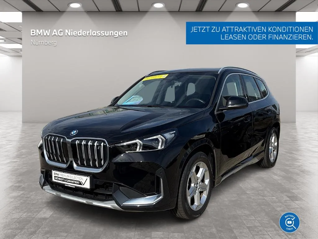 BMW iX1