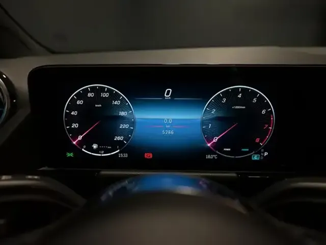 Mercedes-Benz GLA 180