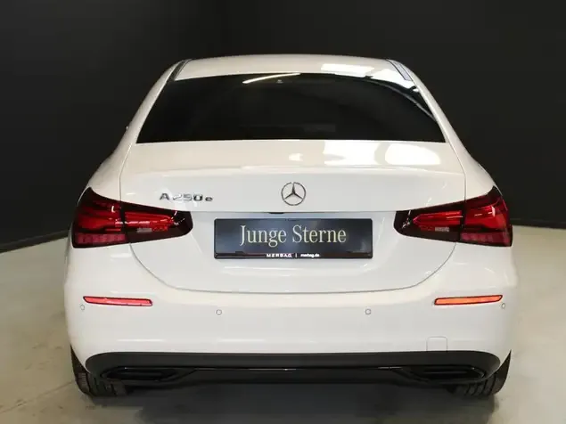 Mercedes-Benz A 250