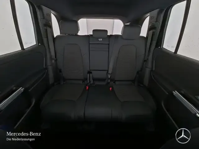 Mercedes-Benz EQB 250
