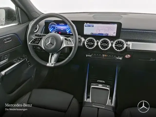 Mercedes-Benz EQB 250