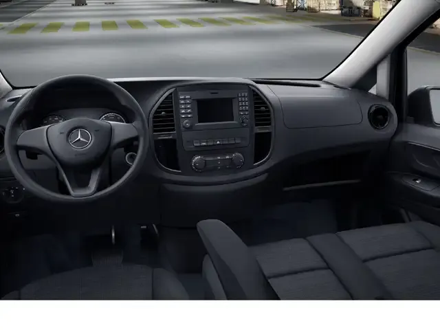 Mercedes-Benz Sonstiges