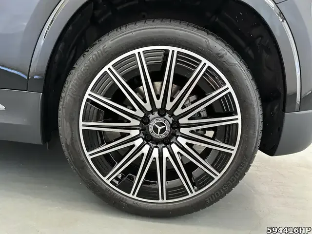 Mercedes-Benz GLA 220