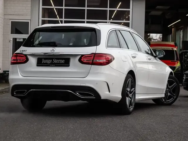 Mercedes-Benz C 200