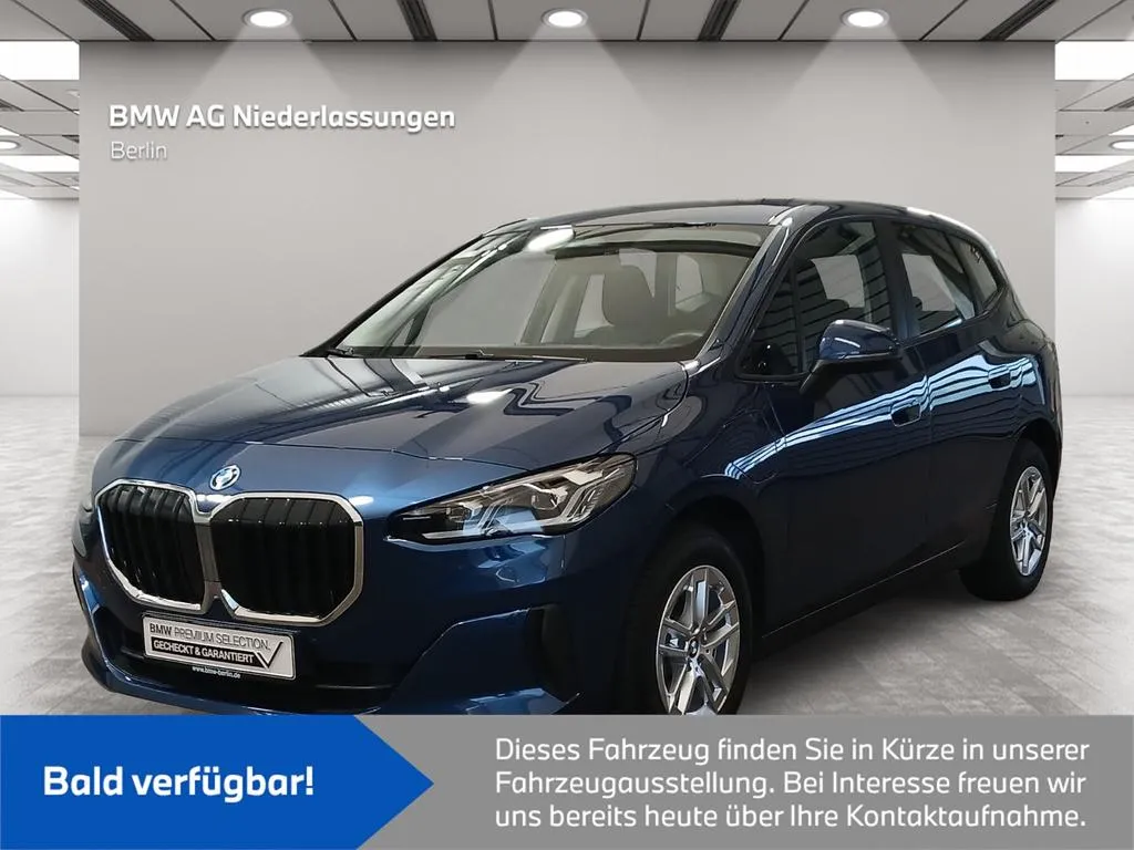 BMW 225