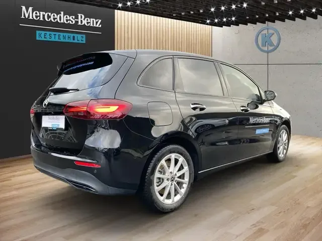 Mercedes-Benz B 250