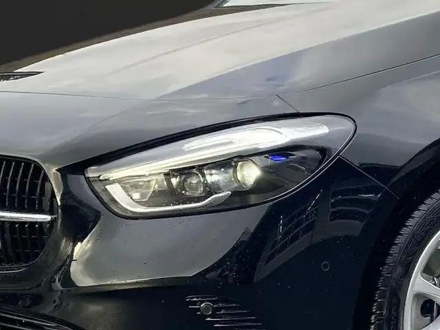 Mercedes-Benz B 250