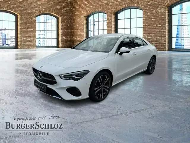 Mercedes-Benz CLA 180