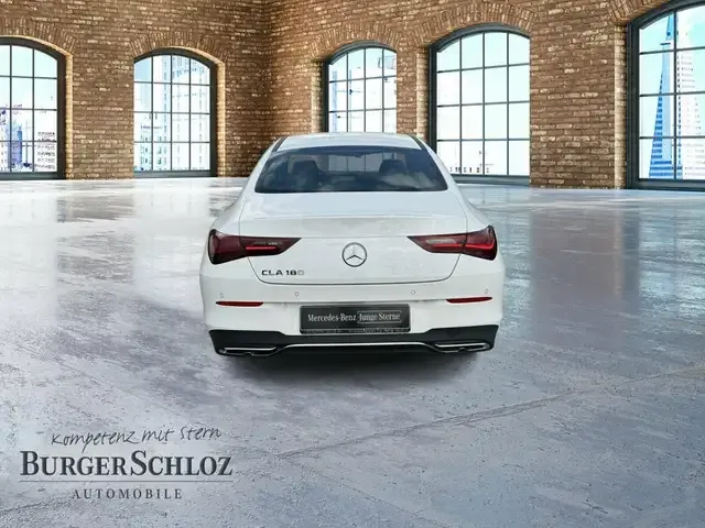 Mercedes-Benz CLA 180