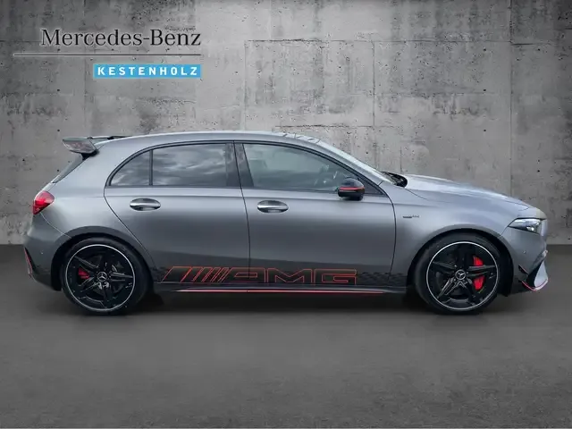 Mercedes-Benz A 45 AMG