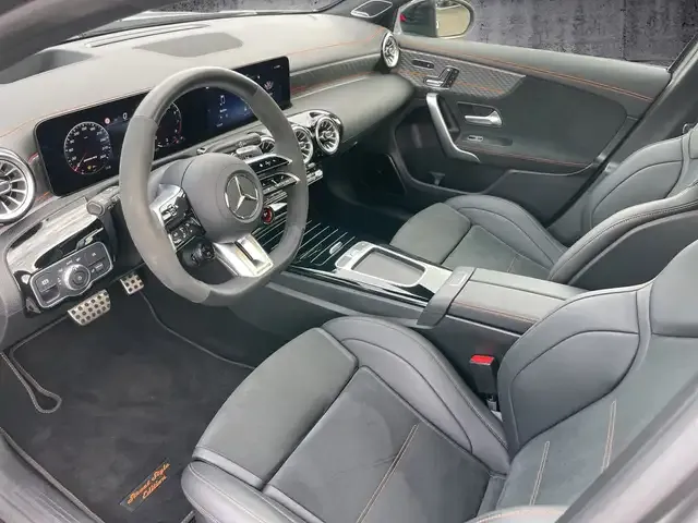 Mercedes-Benz A 45 AMG