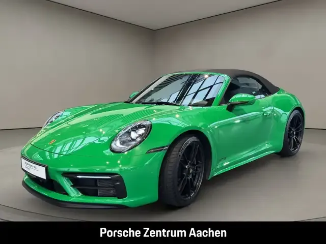 Porsche 992