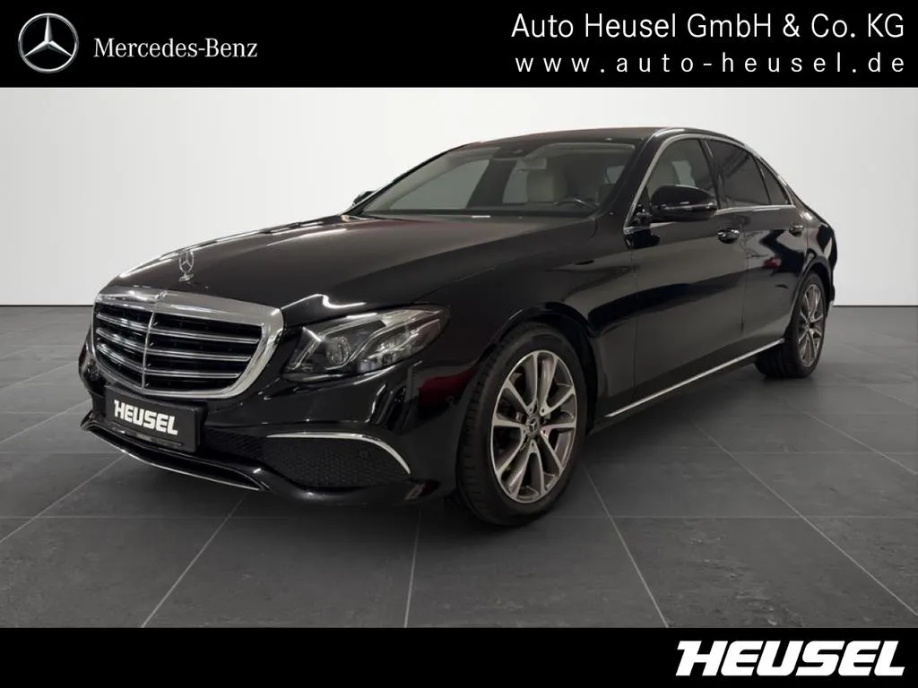 Mercedes-Benz E 220