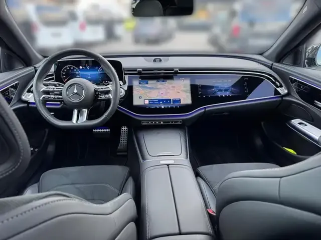 Mercedes-Benz E 300