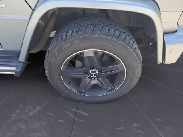 Mercedes-Benz G 500