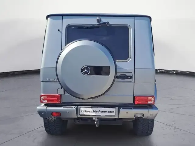 Mercedes-Benz G 500