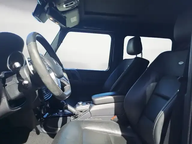 Mercedes-Benz G 500