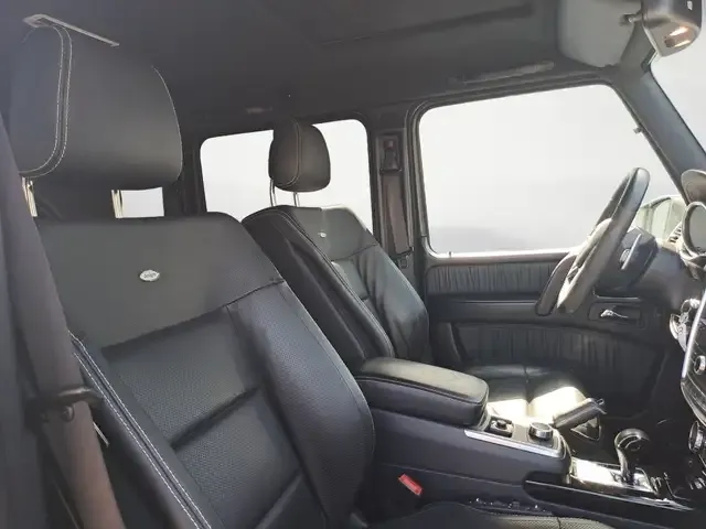 Mercedes-Benz G 500