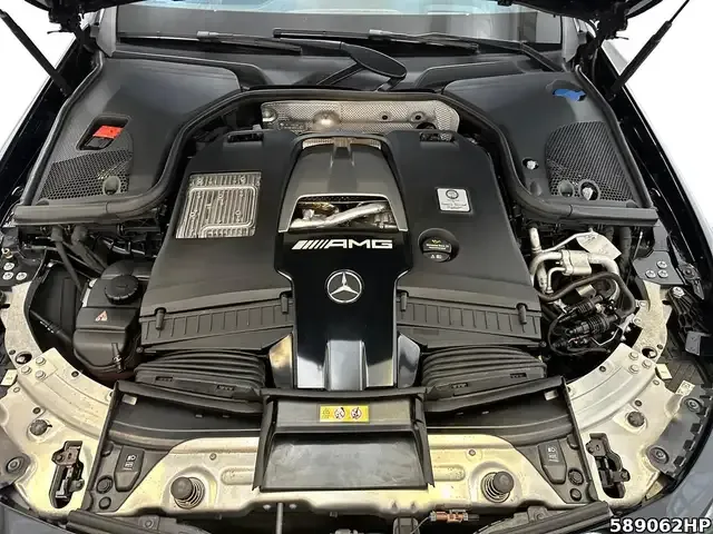 Mercedes-Benz E 63 AMG