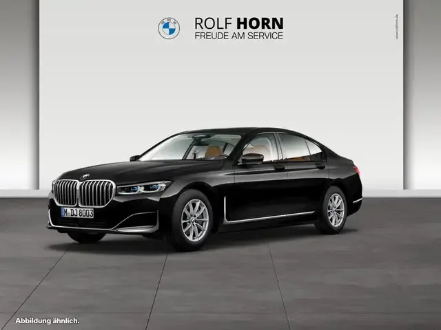 BMW 740