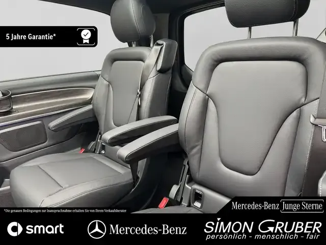 Mercedes-Benz EQV 300