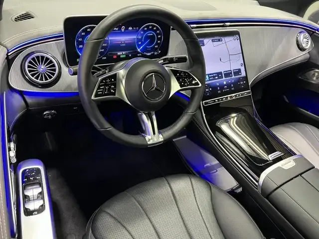 Mercedes-Benz EQE 300