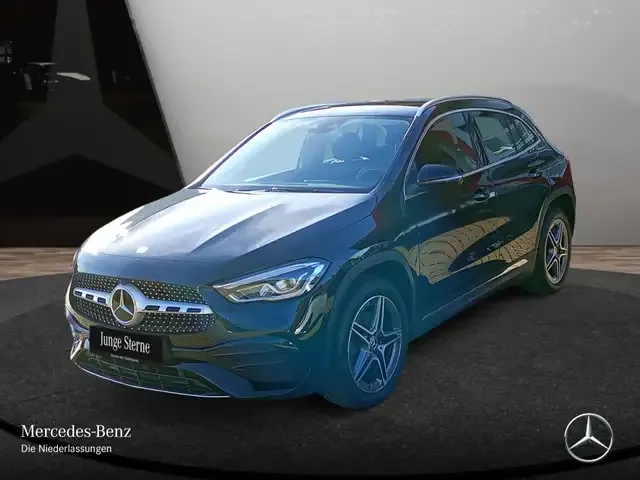 Mercedes-Benz GLA 250