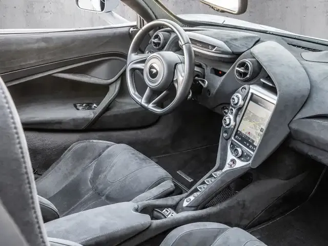 McLaren 720S