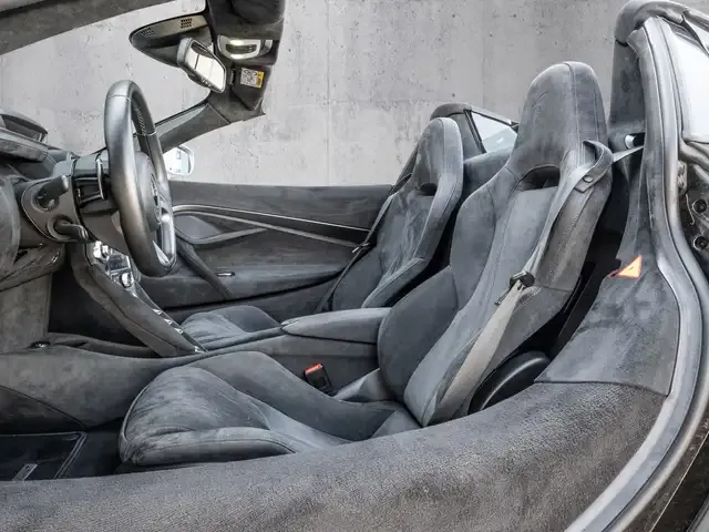 McLaren 720S