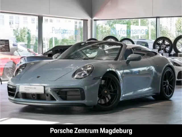 Porsche 992
